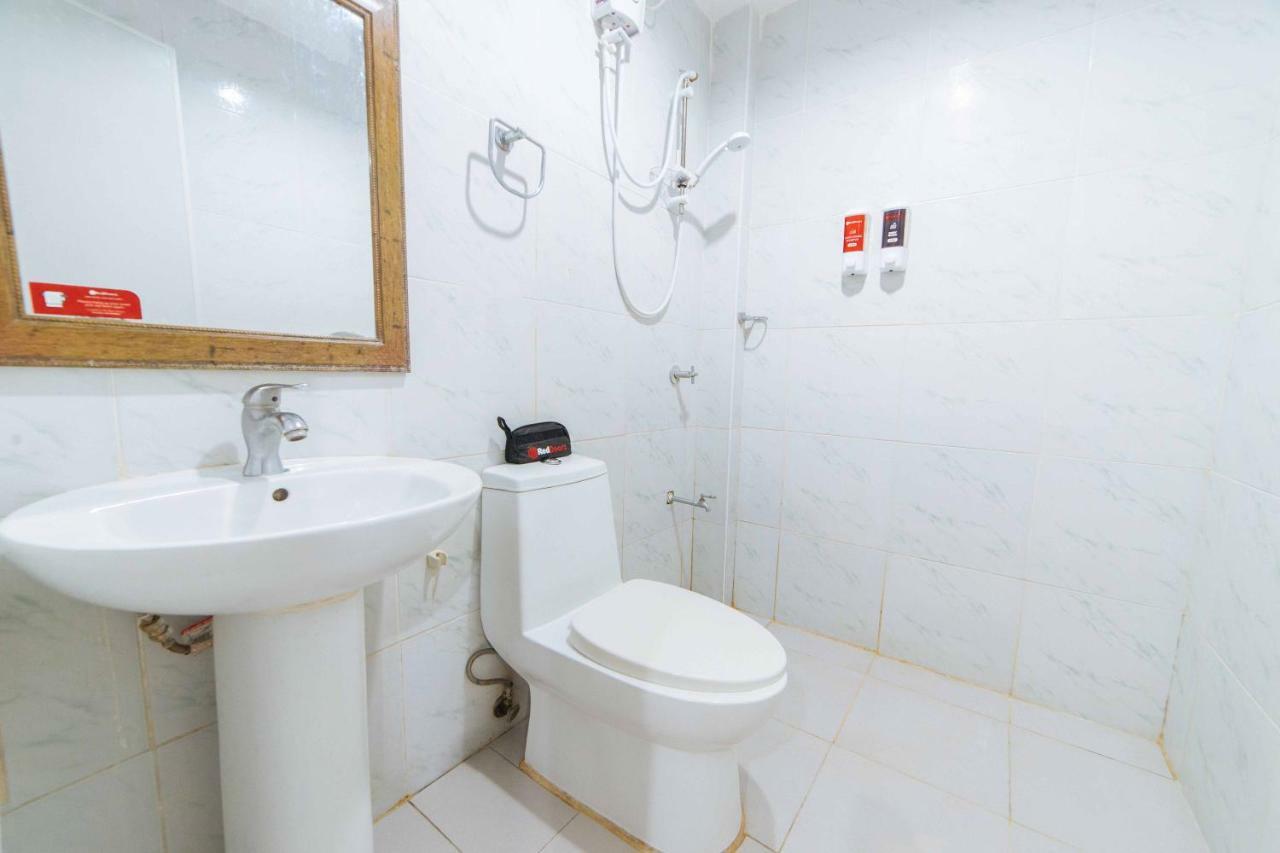 Hotel Reddoorz Near Davao International Airport Extérieur photo